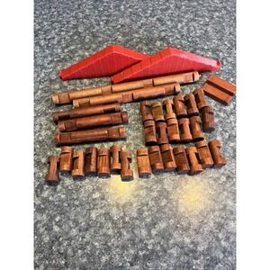Random Assorted Vintage Lincoln Logs - 34 Pieces Including 2 Roof Trusses